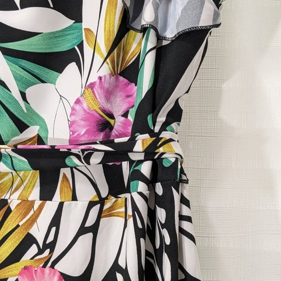 SUNNY LEIGH Dress Medium Colorfull Floral  Knee Lenght Size L Multi-Color - Picture 7 of 10